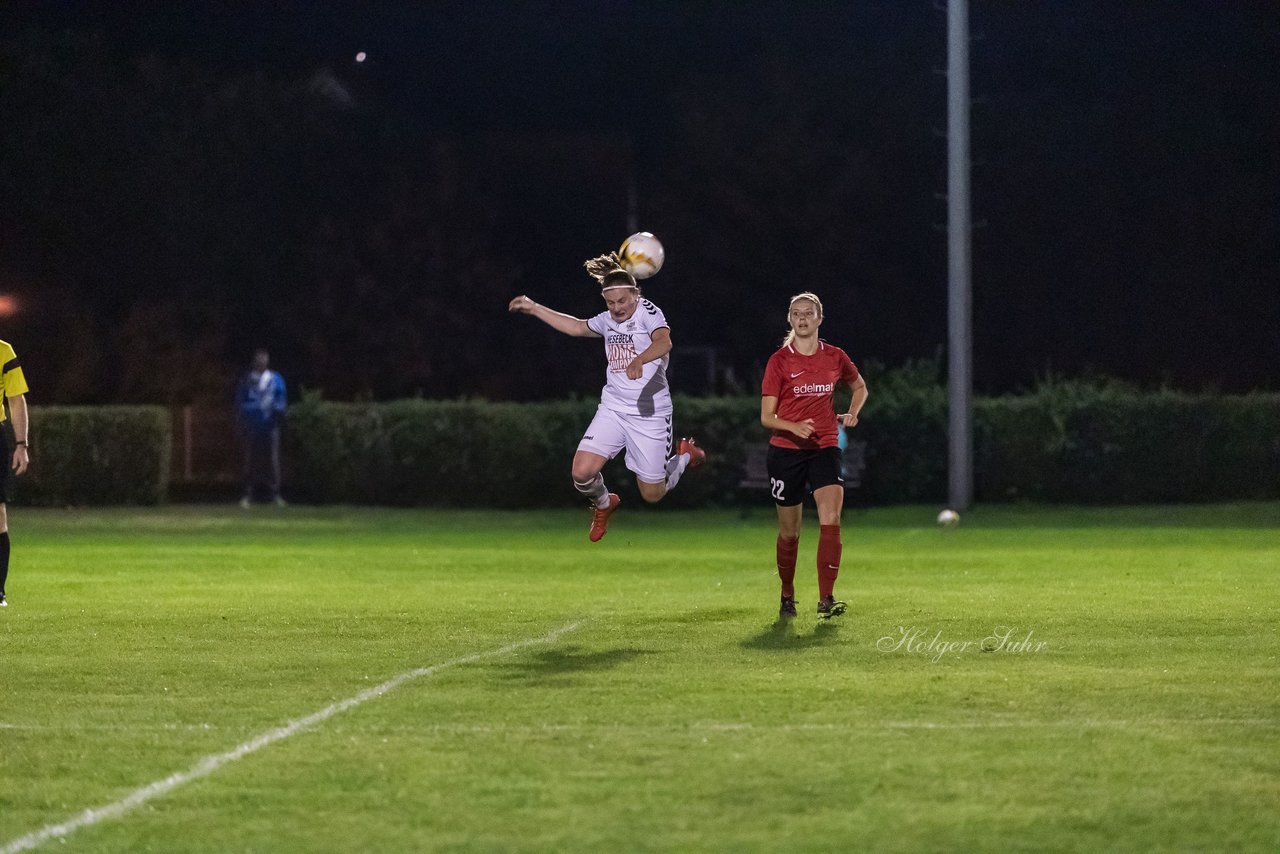 Bild 206 - Frauen SV Henstedt Ulzburg - Wellingsbuettel : Ergebnis: 11:1